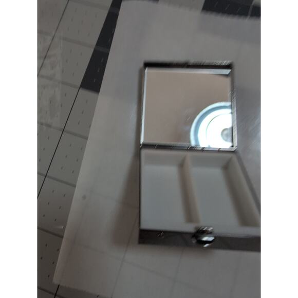 Brighton mother of pearl Pill Box w/ Mirror 4 Crystals 2 Sections Hinged Nice! - Picture 7 of 8